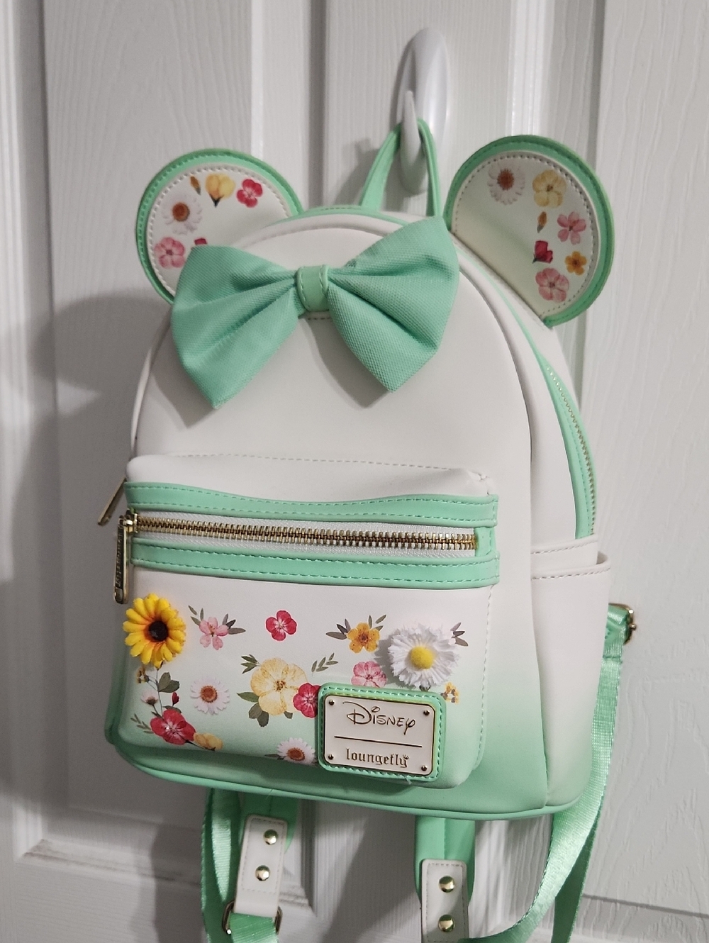 Loungefly Disney Floral Minnie Backpack
